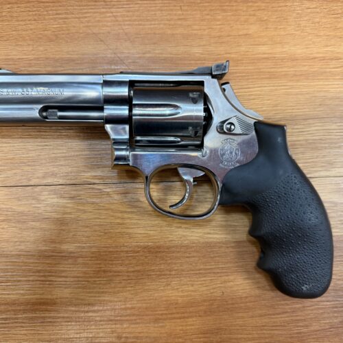 USED CONSIGNMENT SMITH AND WESSON 686 4 INCH 6RD