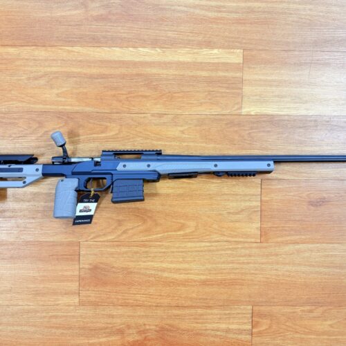 USED CONSIGNMENT WEATHERBY VANGUARD 223 BLUED BARREL 24 INCH IN MDT ORYX GREY AND BLACK CHASSIS WITH MDT VERTICAL GRIP AND 10 ROUND MAGAZINE WITH ARCA RAIL AND FOREND QD MOUNT AND FOREND PICATINNY RAIL